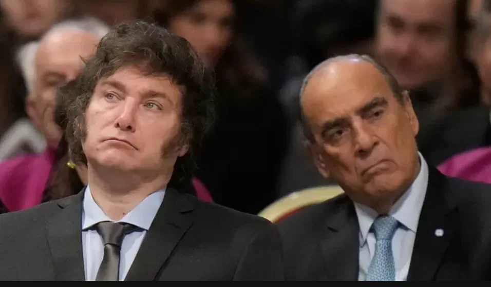 Lee más sobre el artículo El Gobierno rechazó bajar las retenciones en el corto plazo: «Por ahora, no hay margen»