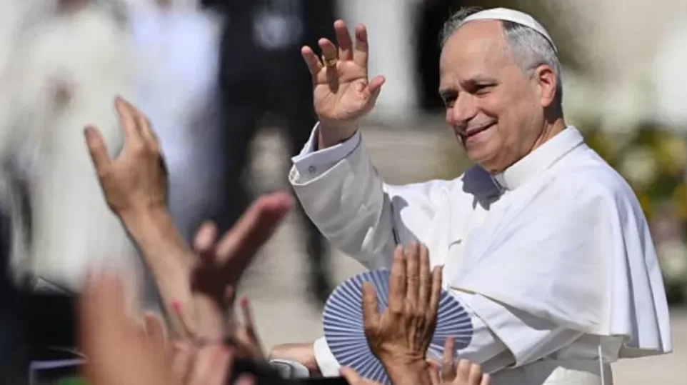 Lee más sobre el artículo El papa León XIV defendió al matrimonio entre el hombre y la mujer y lo calificó como «el modelo del verdadero amor»