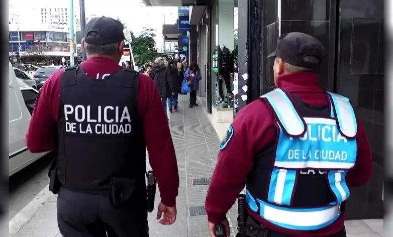 En este momento estás viendo Refuerzan la seguridad en embajadas de Irán e Israel en Buenos Aires por posibles manifestaciones
