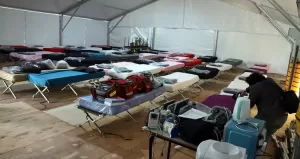 Lee más sobre el artículo Neuquén: habilitan carpa calefaccionada como parador nocturno para personas en situación de calle