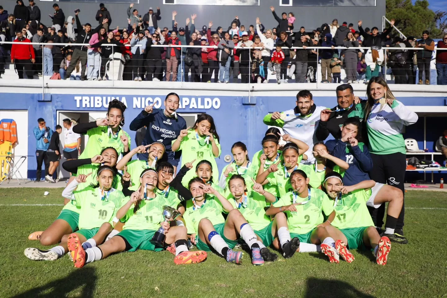 En este momento estás viendo El fútbol femenino de Río Negro se prepara para los Juegos de La Araucanía