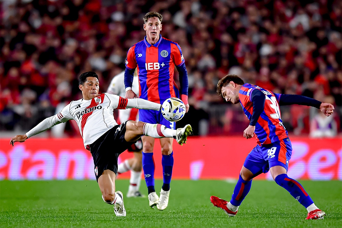 En este momento estás viendo River y San Lorenzo empataron sin goles en el clásico de la fecha