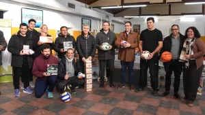 Lee más sobre el artículo Entregan equipamiento deportivo a programas preventivos de la SENAF