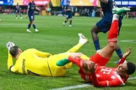 Lee más sobre el artículo Se conoció el diagnóstico de la lesión de Jamal Musiala y estará varios meses fuera de las canchas
