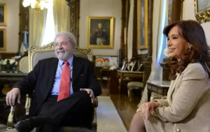 Lee más sobre el artículo La Justicia autorizó a Cristina Kirchner a que reciba a Lula Da Silva en su prisión domiciliaria
