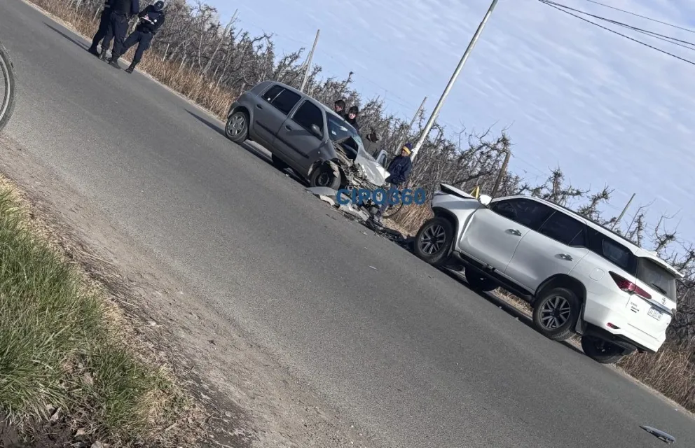 Lee más sobre el artículo Fatal choque en Allen: murió un hombre tras impactar con una camioneta en la Ruta 22