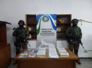 Lee más sobre el artículo Histórico operativo antidroga en Roca: más de $300 millones en cocaína incautada en el “Ola Polar”