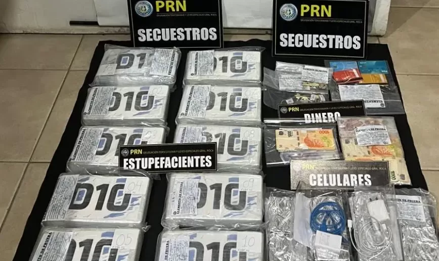 En este momento estás viendo Roca: Policía secuestró 10 kg de cocaína y evitó 55.000 dosis en las calles