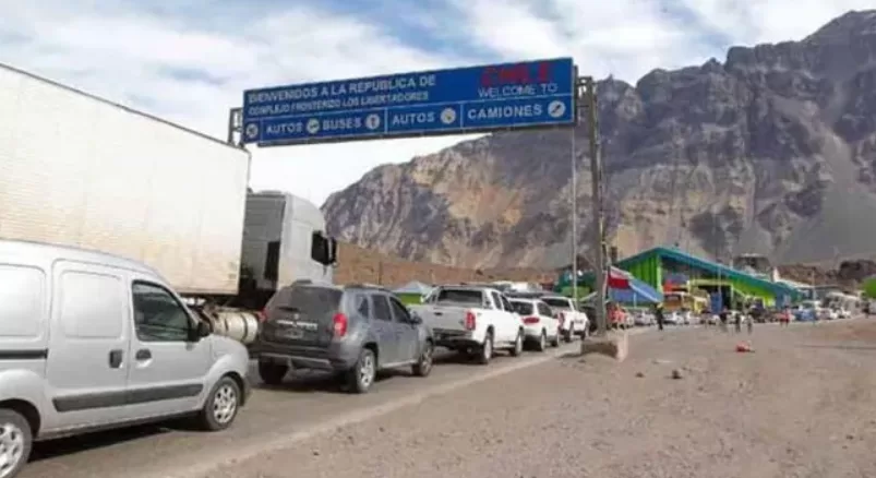 En este momento estás viendo Medida comercial de Chile estimula venta online: más 30.000 personas viajaron desde Argentina