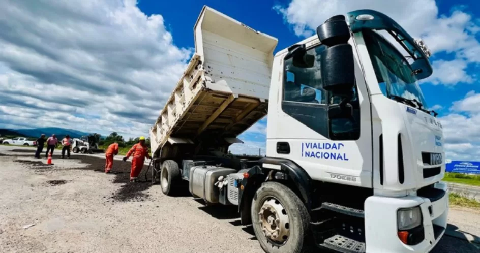 Lee más sobre el artículo Cierre de Vialidad Nacional: alertan que el Gobierno podría despedir a más de 3 mil trabajadores
