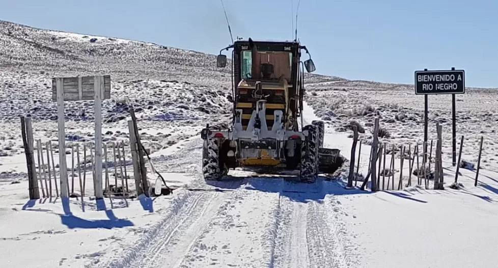 En este momento estás viendo Operativo Invierno: fuerte trabajo de Vialidad para mantener rutas seguras