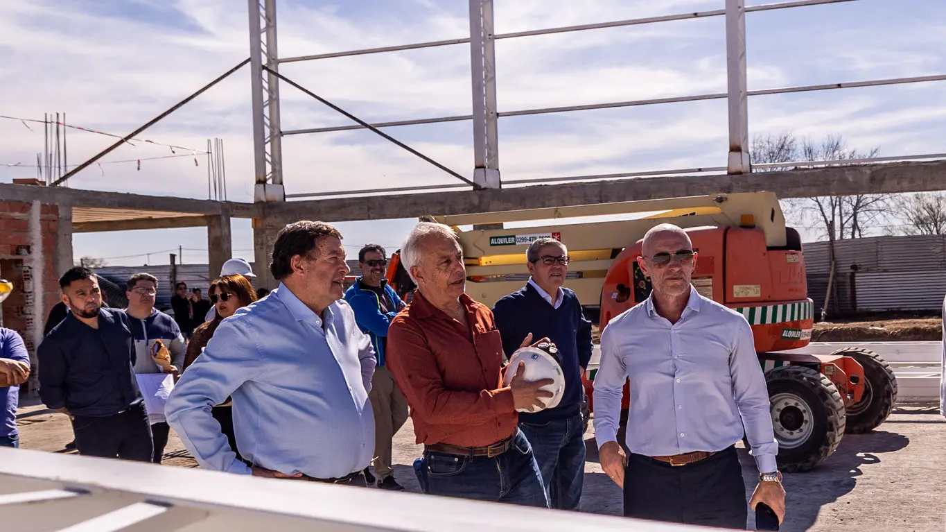 Lee más sobre el artículo Avanza la obra del polideportivo de Barda del Medio con fondos provinciales