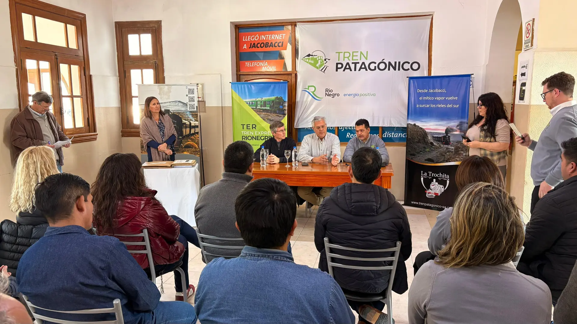 Lee más sobre el artículo Más turismo: la Provincia pone en valor la Estación de La Trochita