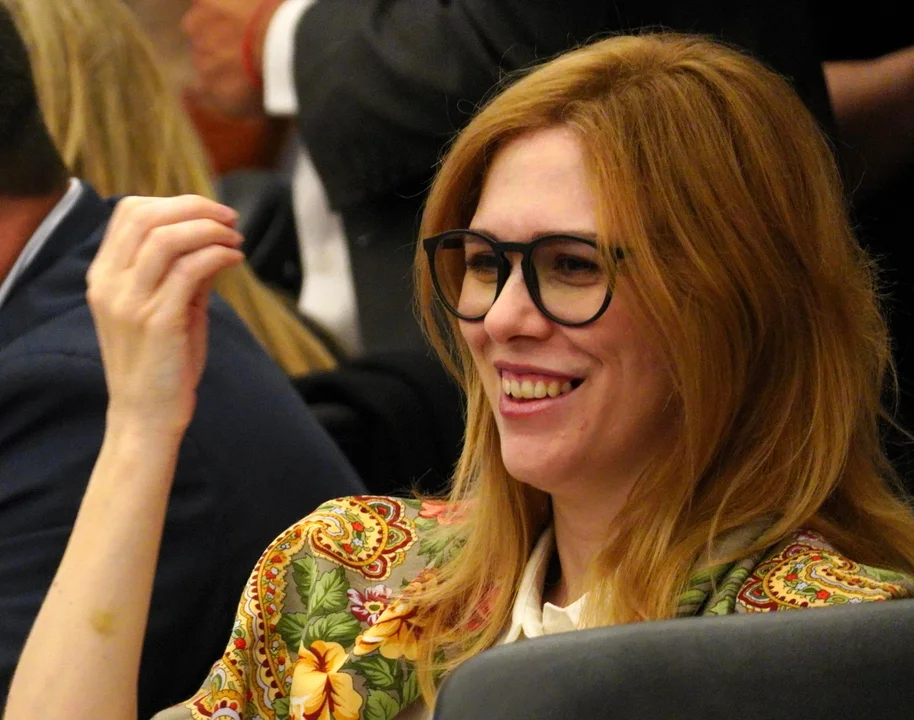 Lee más sobre el artículo Escándalo en Diputados: cruce entre Lemoine y Pagano interrumpió la sesión