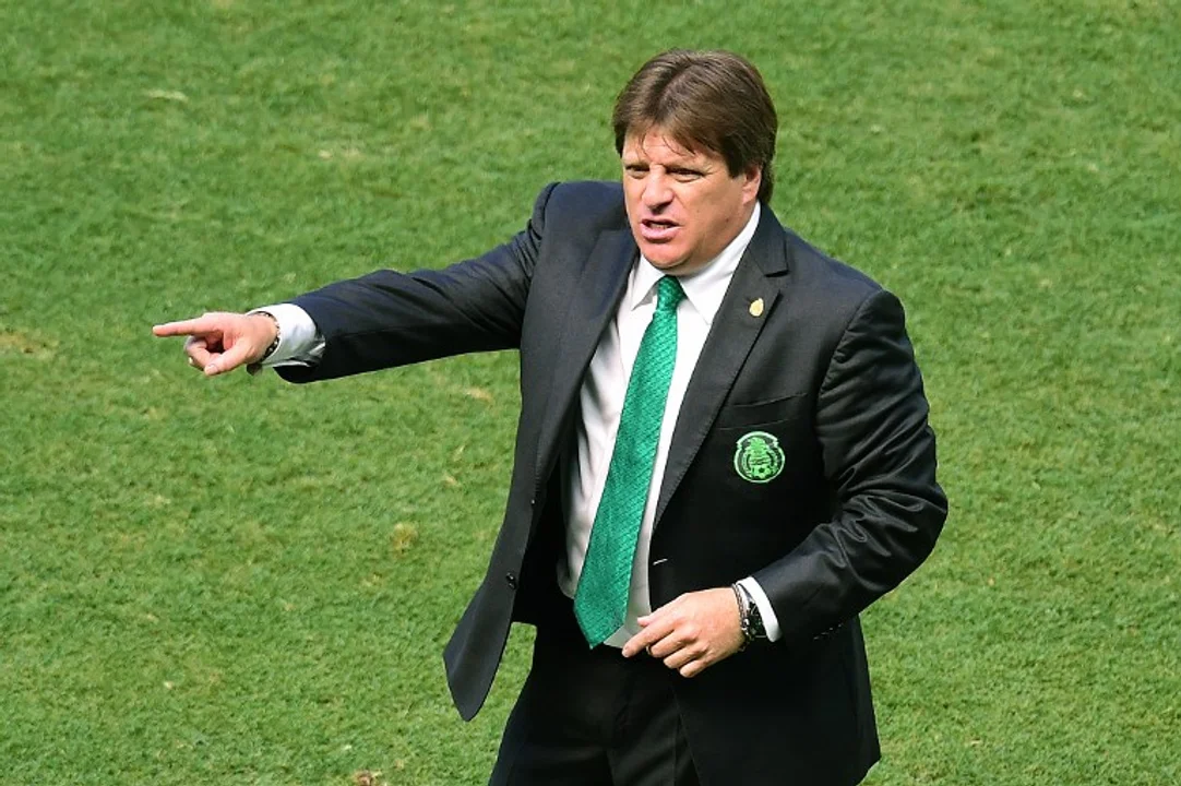 En este momento estás viendo La rivalidad de México con Argentina: «Ni voltean a vernos, son una potencia mundial» dijo Herrera