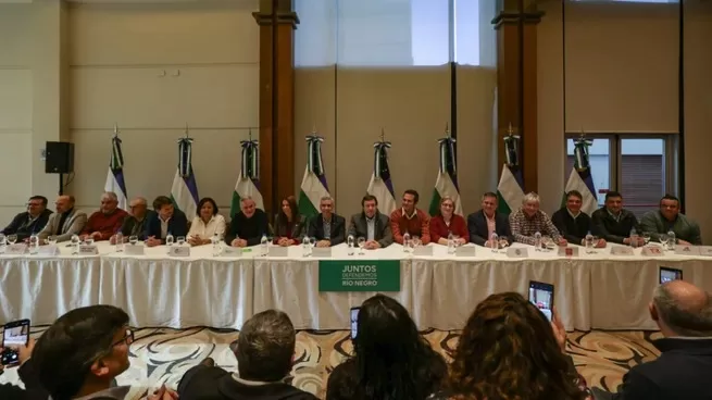 Lee más sobre el artículo «Estamos sentando las bases del Río Negro de las próximas décadas»: se lanzó la alianza “Juntos Defendemos Río Negro”