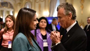 Lee más sobre el artículo “Vos hacé tu trabajo y yo hago el mío”: Grinman respondió a Sturzenegger tras un cruce
