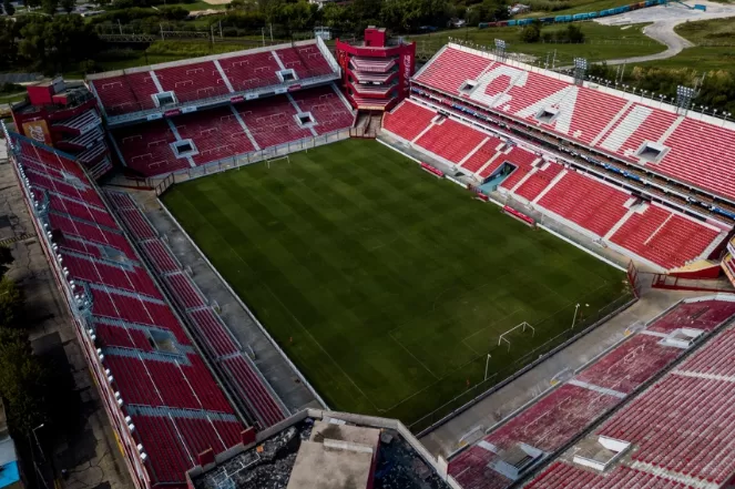 Lee más sobre el artículo Tras el escándalo, Independiente no jugará de local ante Platense: clausuraron el estadio