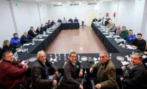Lee más sobre el artículo Gremios del transporte celebran el rechazo de Diputados al cierre de Vialidad y a la desregulación del cabotaje