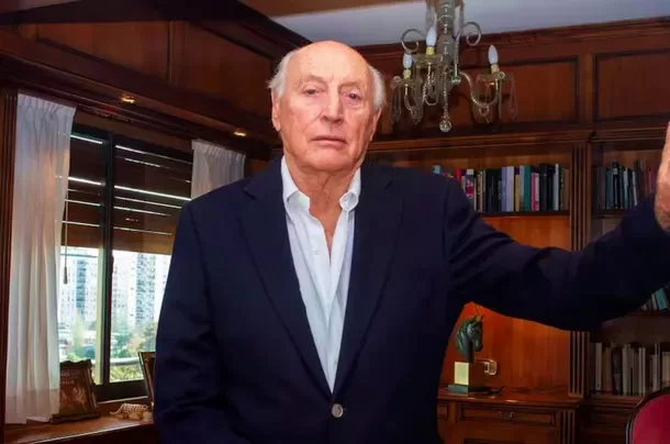 Lee más sobre el artículo Eduardo Kovalivker, dueño de Suizo Argentina, entregó su celular en la causa por coimas a funcionarios