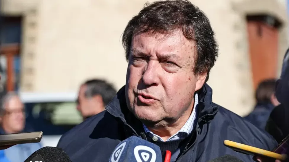 Lee más sobre el artículo “Desde hoy, no se pone un caño sin contratar un rionegrino”