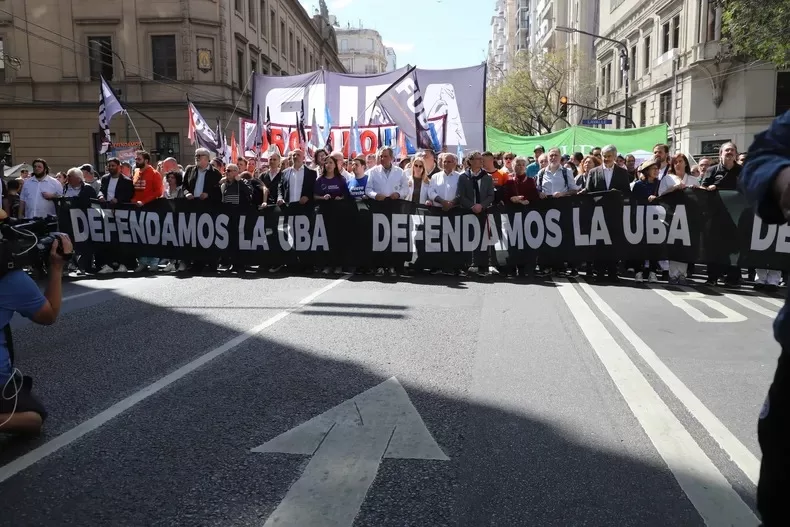 Lee más sobre el artículo ATE exige rechazar los vetos en el Congreso y lanza un paro nacional para este miércoles