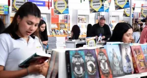 Lee más sobre el artículo Feria del Libro de Neuquén: estiman superar los 250 mil visitantes en la recta final