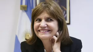 Lee más sobre el artículo Bullrich denunció una “mafia” detrás de los audios de Karina Milei y Rial acusó un ataque a la prensa
