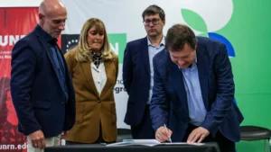 Lee más sobre el artículo Provincia garantiza la continuidad de obras en sede de la UNRN en Bariloche