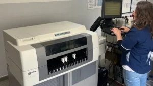 Lee más sobre el artículo Hospital de Roca, nuevo referente regional del programa “Sangre Segura”