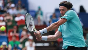 Lee más sobre el artículo Rinderknech avanzó a semis y podría haber una final entre primos en el Masters 1000