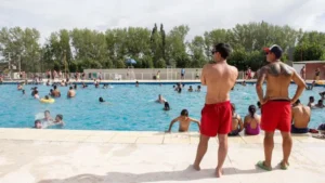 Lee más sobre el artículo Abrió la inscripción para realizar el examen que revalida el título de guardavidas en Cipolletti