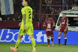Lee más sobre el artículo Copa Sudamericana: Lanús superó a la U de Chile y es finalista