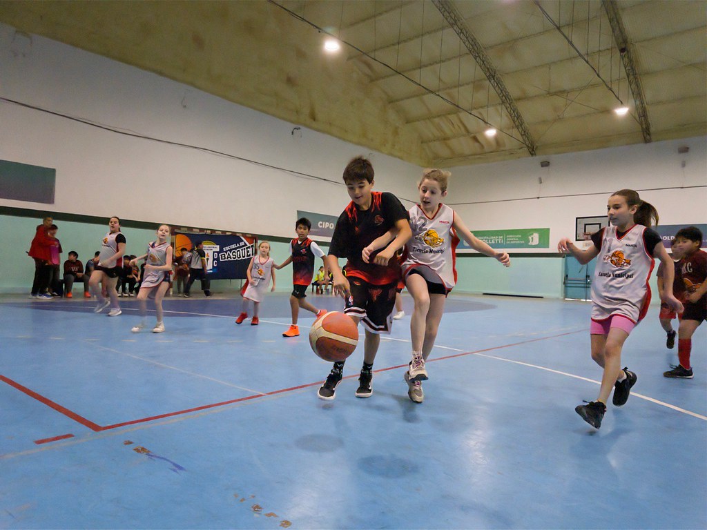 Lee más sobre el artículo El Mini Básquet regional se concentra en Cipolletti
