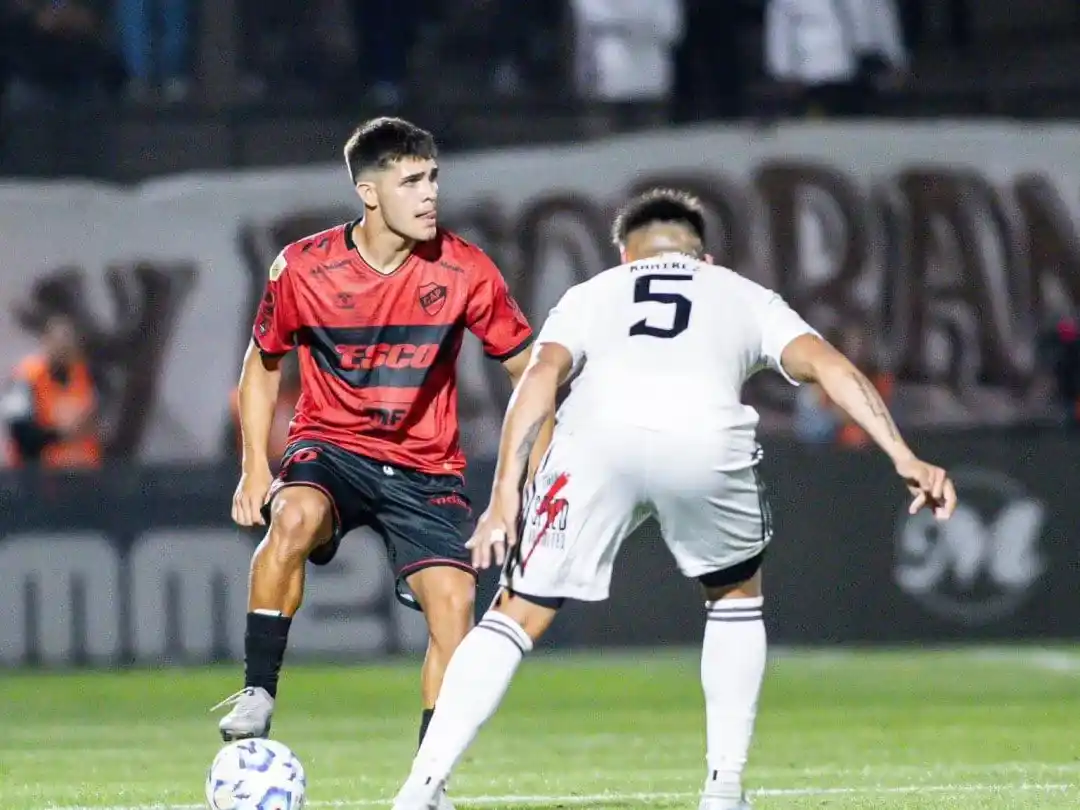 Cierra Platense vs Deportivo Riestra la fecha 12