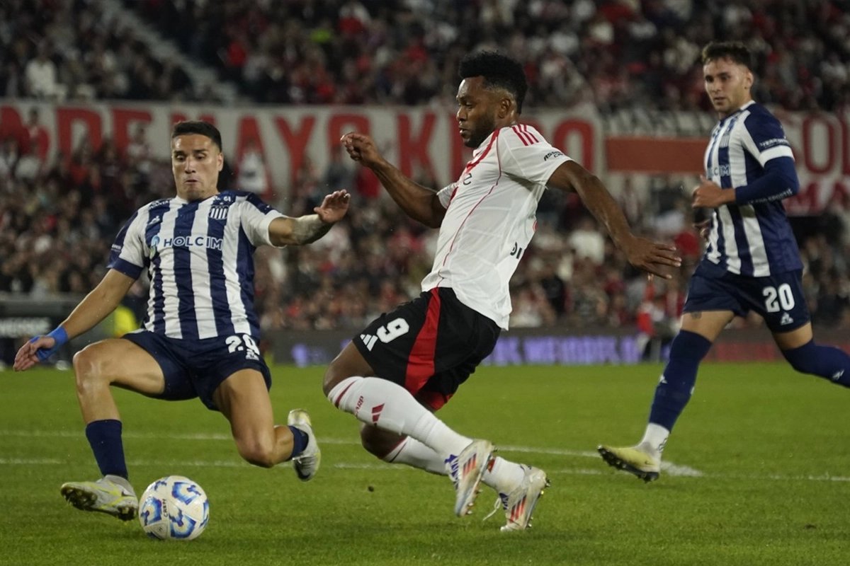 Lee más sobre el artículo Boca recibe a Belgrano y River visita a Talleres por la fecha 13