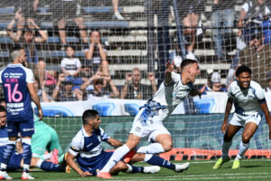 Lee más sobre el artículo Talleres dio el golpe en La Plata ante Gimnasia