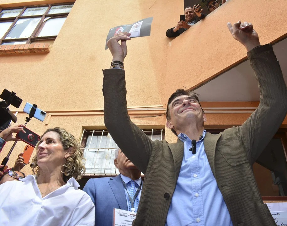 Lee más sobre el artículo Rodrigo Paz ganó el balotaje presidencial y arranca una nueva etapa política en Bolivia