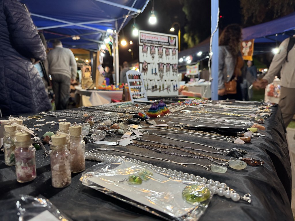 La plaza San Martín vuelve a reunir a los emprendedores en la previa al Día de la Madre