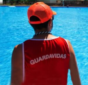 Lee más sobre el artículo Abren la inscripción para revalidar el título de guardavidas en Cipolletti
