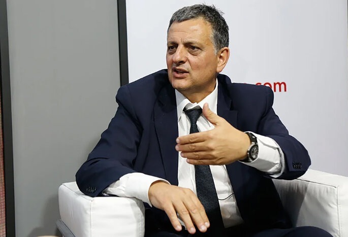 Acuerdo histórico entre YPF y Eni: proyectan US$300.000 millones en exportaciones y 50.000 nuevos empleos