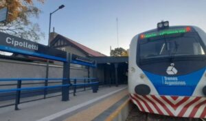 Lee más sobre el artículo Atención: tren suspendido en Cipolletti por choque al puente ferroviario