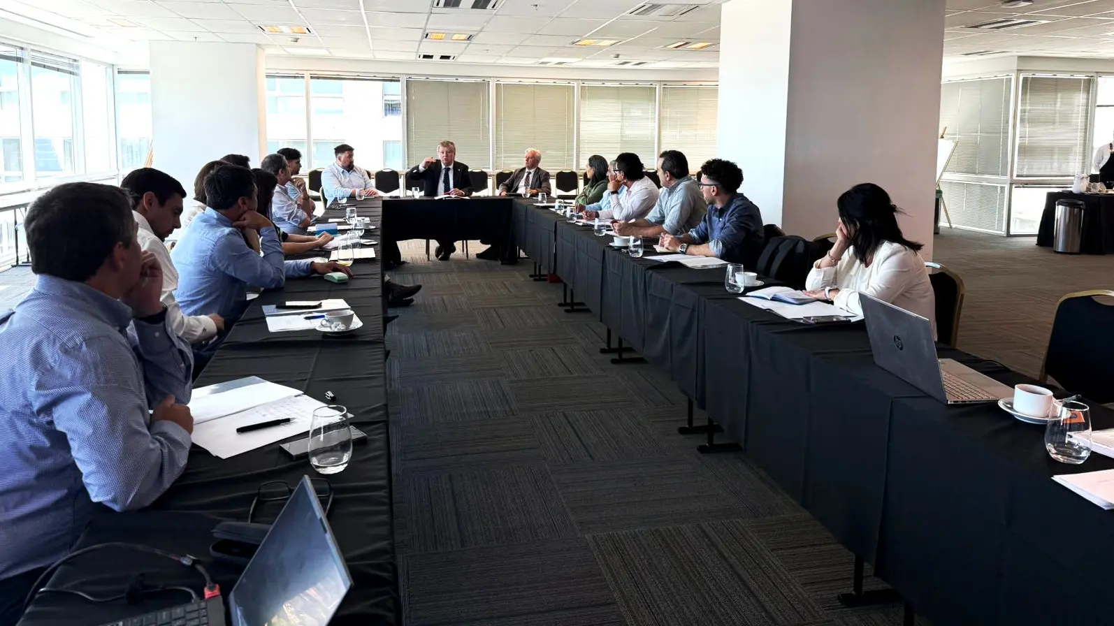 En este momento estás viendo Río Negro participó del debate federal sobre el sector convencional