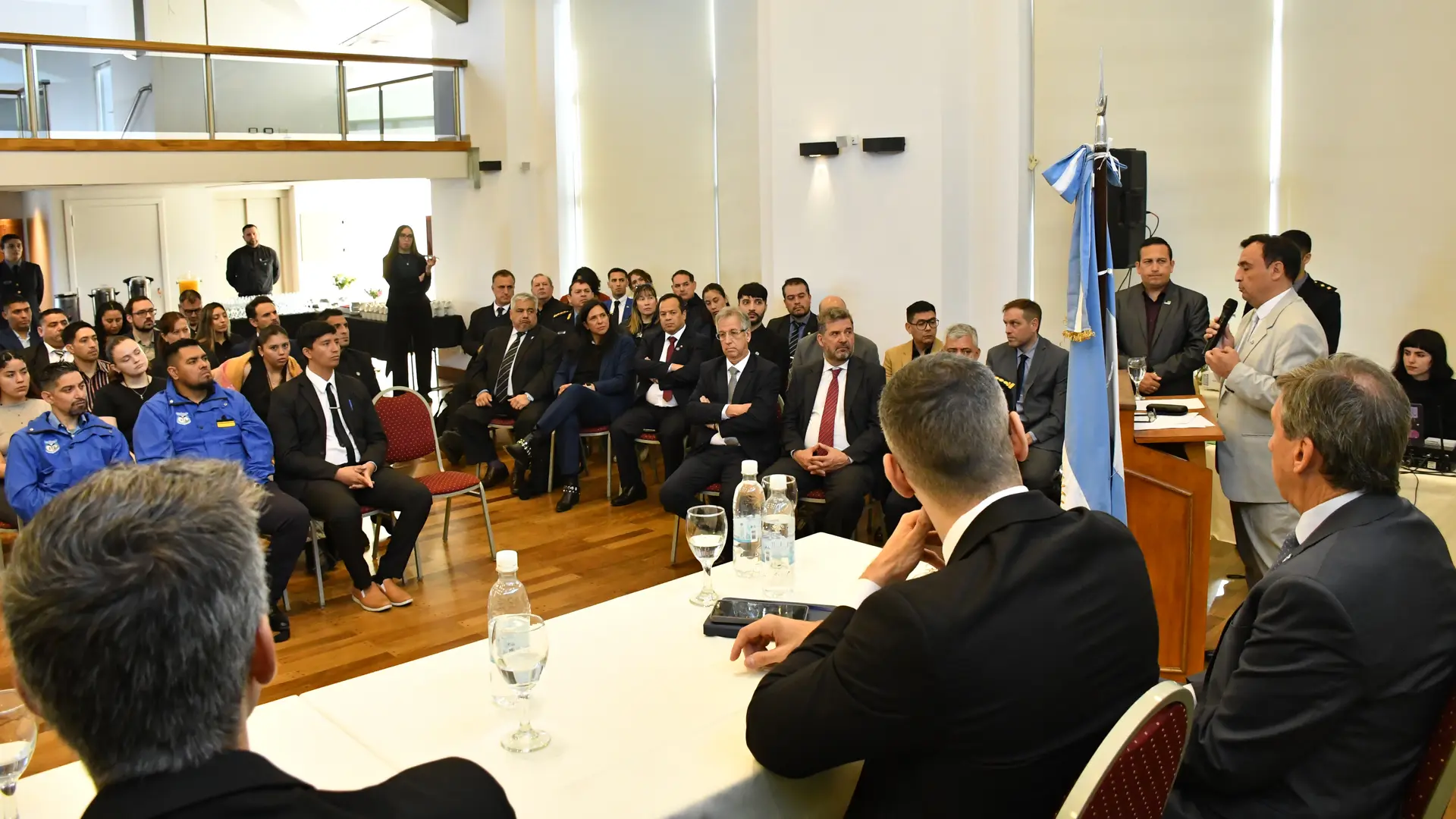 En este momento estás viendo Capacitación estratégica en Bariloche contra organizaciones narco