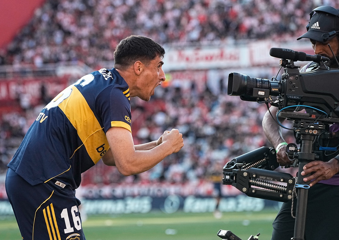 En este momento estás viendo Boca le ganó a Estudiantes en La Plata y trepó a la cima del torneo