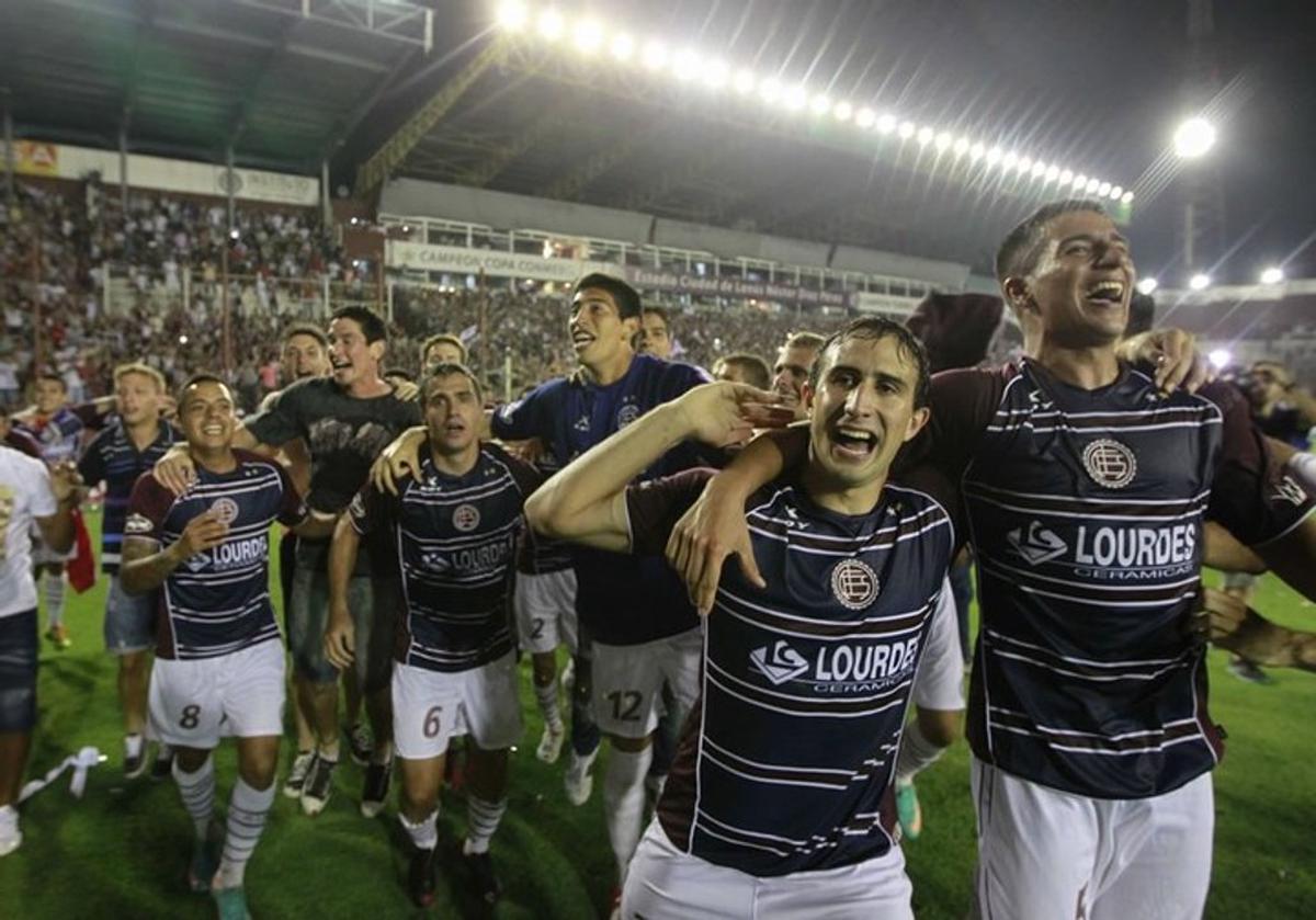 Lee más sobre el artículo Copa Sudamericana: Lanús va por la gloria en la final ante Atlético Mineiro