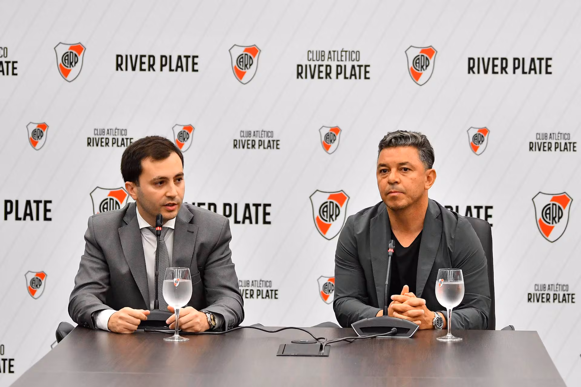 Se viene una gran inversión: River reveló los cuatro flamantes refuerzos que quiere para 2026