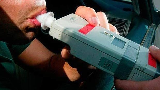 En este momento estás viendo Tránsito provincial detectó 15 casos de alcoholemia positiva en Cipolletti durante el fin de semana largo