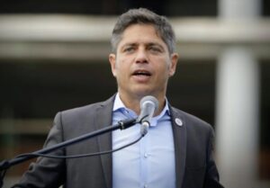 Lee más sobre el artículo Axel Kicillof publicó una carta abierta a Javier Milei con duras críticas al modelo económico y político del Gobierno