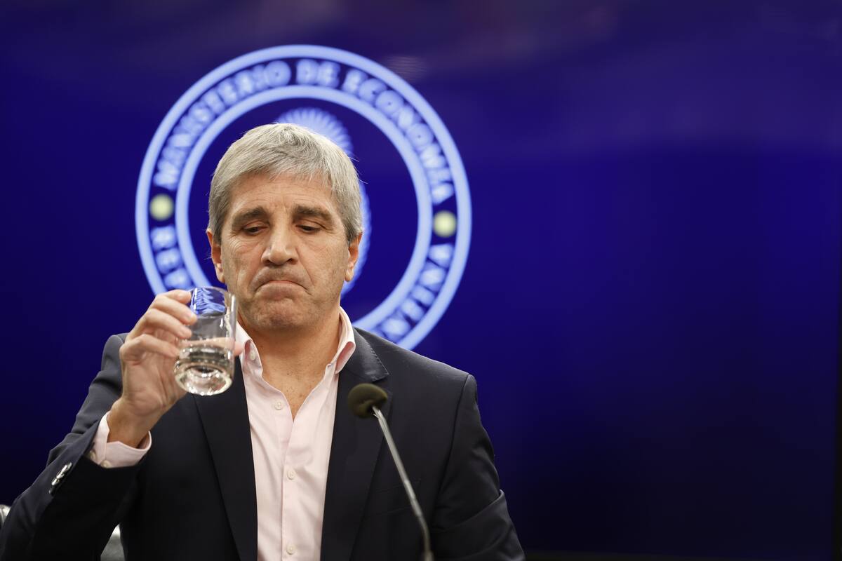 Lee más sobre el artículo Los grandes bancos de EE.UU. frenan el rescate financiero y el Gobierno nacional negocia un “repo” más chico